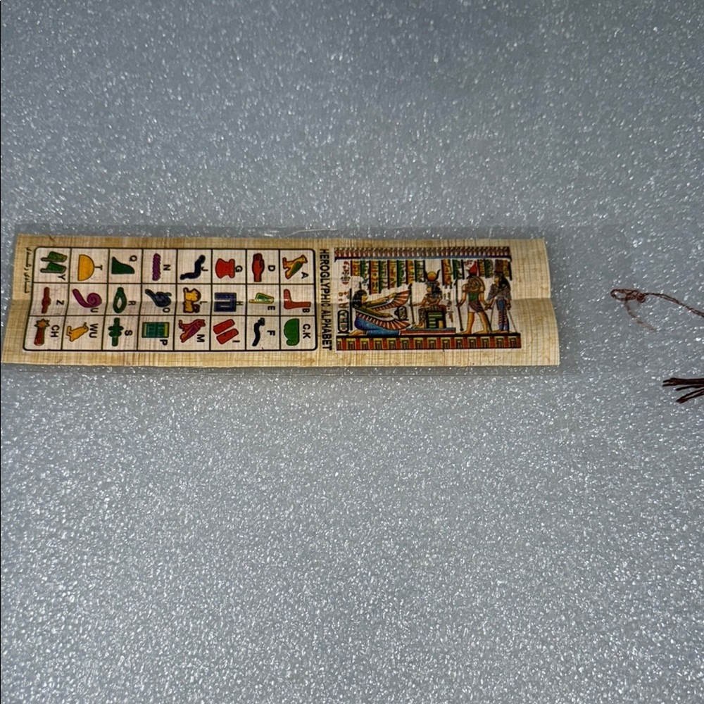 Egyptian Hieroglyphic Papyrus bookmarks - Picture 2 of 3
